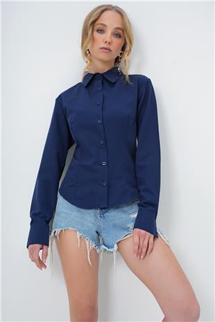 Kadın Lacivert Önü Ve Arkası Pensli Belden Oturtmalı Poplin Gömlek ALC-X13505