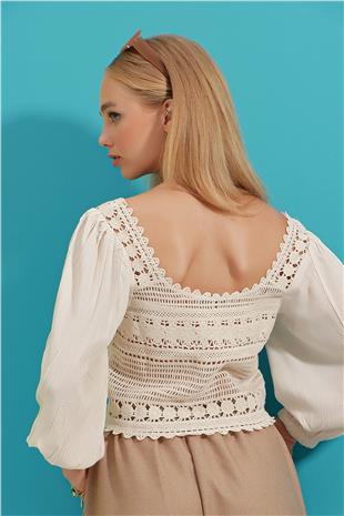 Kadın Ekru Oval Yaka Önü Bağcıklı Keten Bloklu Kroşe Bluz ALC-X9196