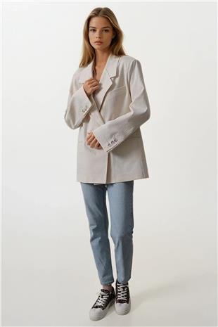 Kadın Krem Oversize Blazer Ceket VS00556