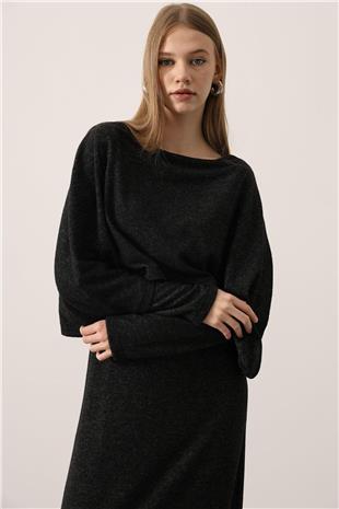 Kadın Antrasit Pelerin Detaylı Uzun Kollu Yumoş Triko Maxi Elbise VS01150