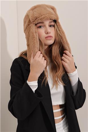 Kadın Kahverengi Peluş Kulaklıklı Yumoş Şapka ALC-A2427