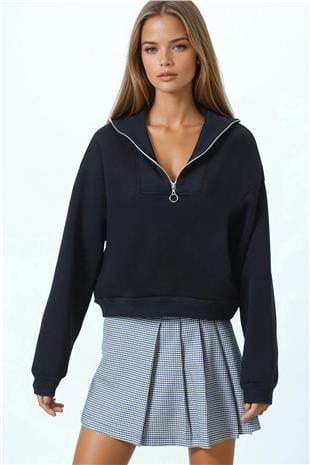 Kadın Siyah Polo Yaka Yarım Fermuarlı Sweatshirt VS01033