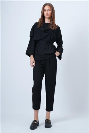 Kadın Siyah Şal Detaylı Geniş Manşet Bluz Çift Cepli Pantolon Takım VS01353