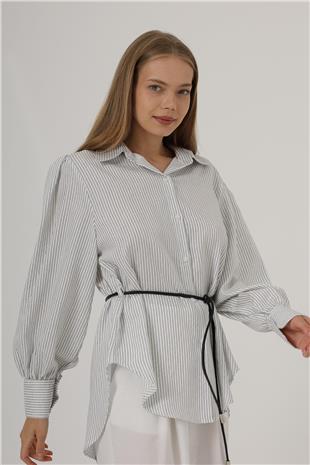 Kadın Beyaz Simli Çizgili Kemerli Gömlek VS00550