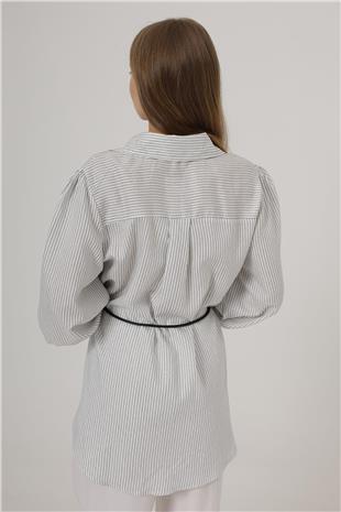 Kadın Beyaz Simli Çizgili Kemerli Gömlek VS00550