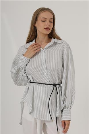 Kadın Beyaz Simli Çizgili Kemerli Gömlek VS00550