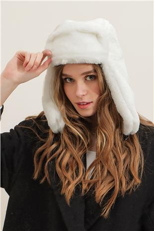 Kadın Ekru Suni Kürk Kulaklıklı Bere ALC-A2469