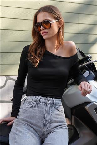 Kadın Siyah Tek Omuz Kesik Detaylı Uzun Kollu Bluz VS01222