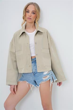 Kadın Bej Torba Cepli Çoban Dikişli Crop Jean Ceket ALC-X13562