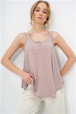 Kadın Bej U Yaka Çapraz Askılı Düğme Detaylı Sandy Kloş Kesim Bluz ALC-X13515