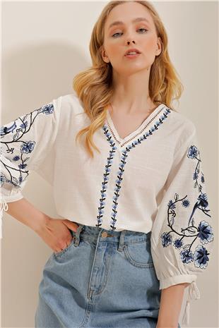 Kadın Beyaz V Yaka Karpuz Kol Nakışlı Keten Bluz ALC-X10198