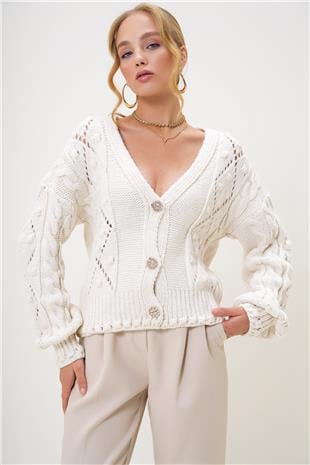 Kadın Krem V Yaka Taş Düğmeli Kalın Triko Hırka ALC-X13204