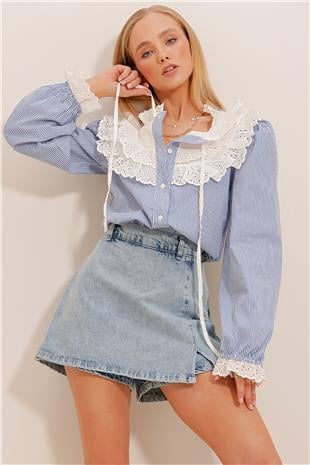 Kadın Mavi Yakası Ve Manşeti Güpürlü Çizgili Dokuma Gömlek ALC-X7828