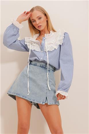 Kadın Mavi Yakası Ve Manşeti Güpürlü Çizgili Dokuma Gömlek ALC-X7828