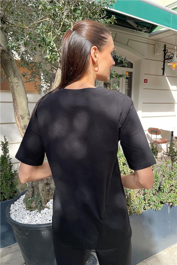 Bisiklet Yaka Önü Zincir Detaylı Yarım Kol T-Shirt - Siyah