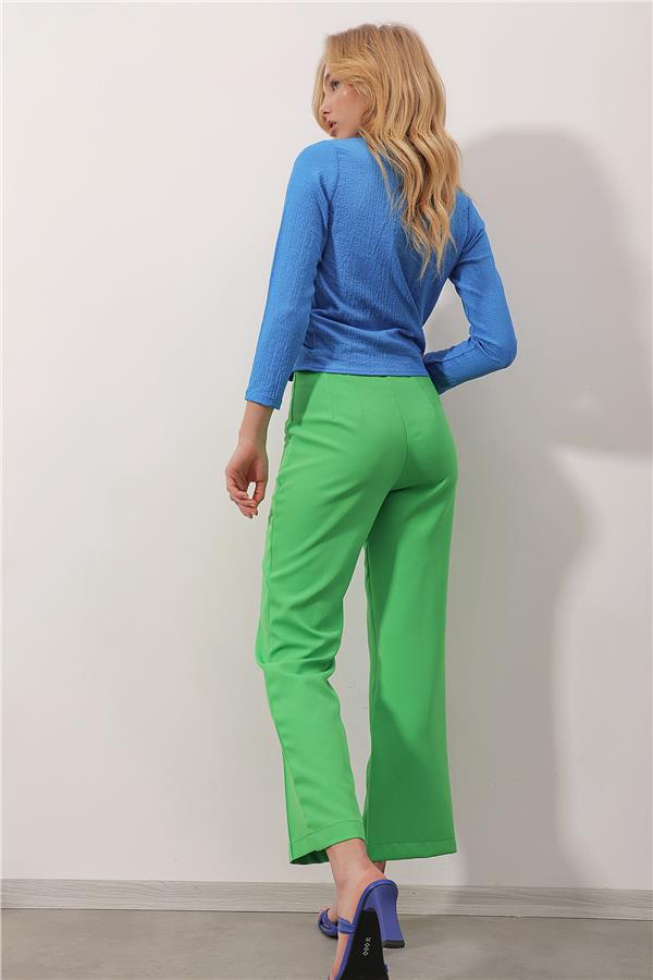 Önü Dikişli Pensli Dokuma Pantolon - Yeşil