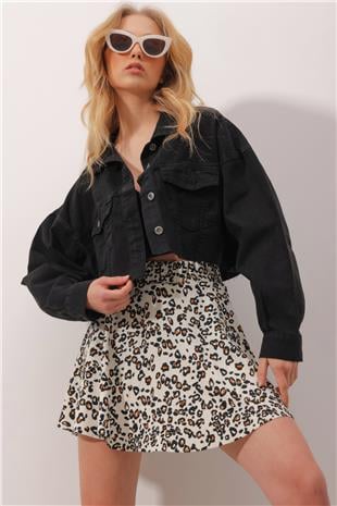 Çift Cepli Önü Düğmeli Lazer Kesim Crop Jean Ceket - Siyah