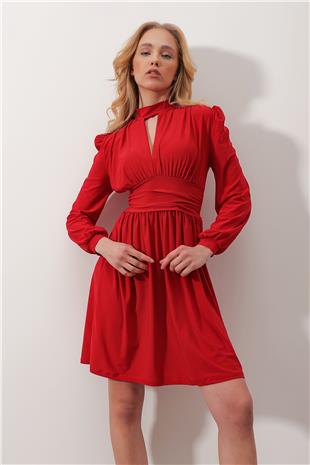 Dik Yaka Cut Out Kloş Sandy Elbise - Kırmızı