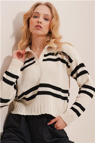 Polo Yaka Çizgili Crop Kışlık Triko Kazak - Vanilya