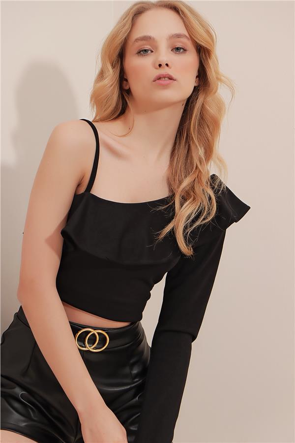 Volanlı Asimetrik Kesim Crop Örme Bluz - Siyah