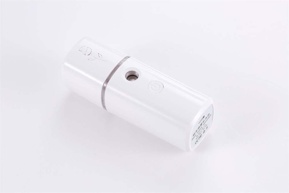 Buharlı Nano Spray Mini Boy Taşınabilir Yüz Nemlendirici ve Temizleyici