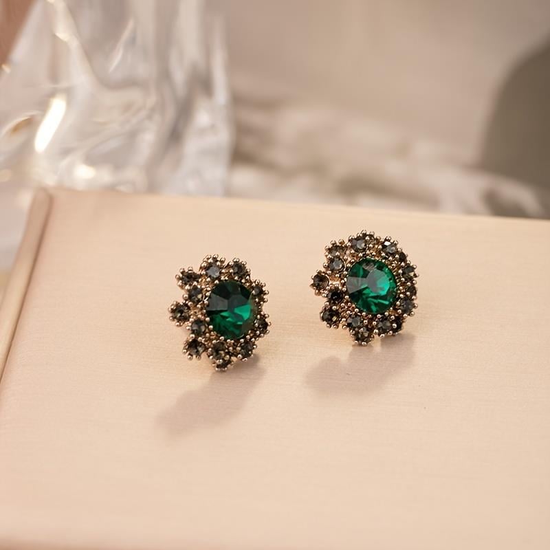 Küpe Zarif Stil Takı Kadınlar İçin Trend Küpe