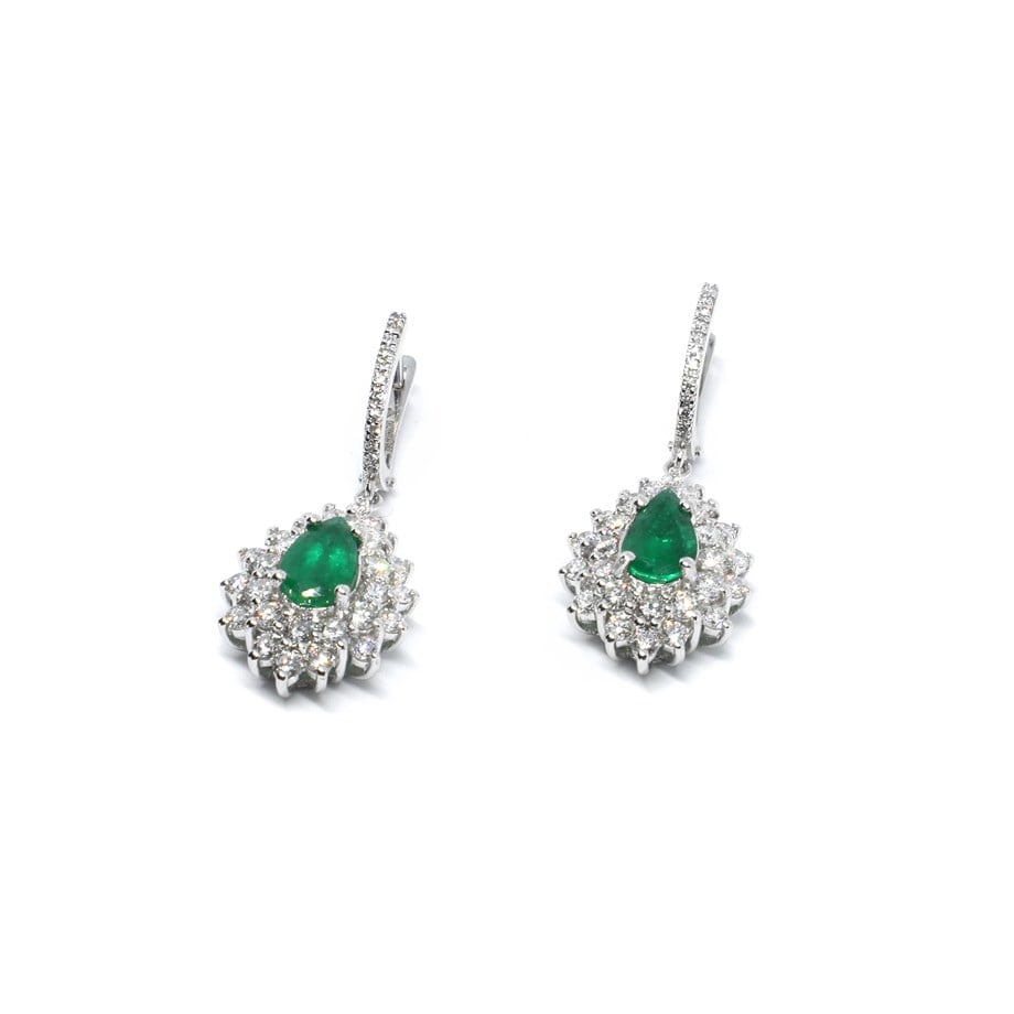 4.78 Carat Diamond Emerald Earring