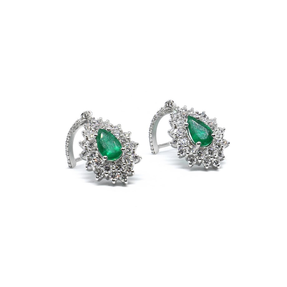 4.78 Carat Diamond Emerald Earring