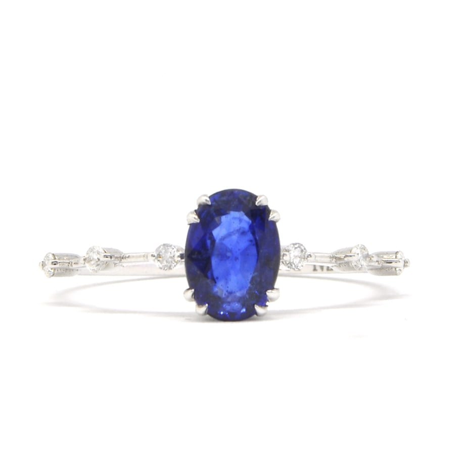 Oval Sapphire Diamond Ring