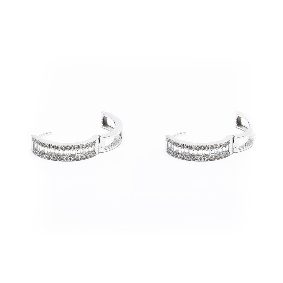 Pırlanta Baget Küpe 0.72 Ct