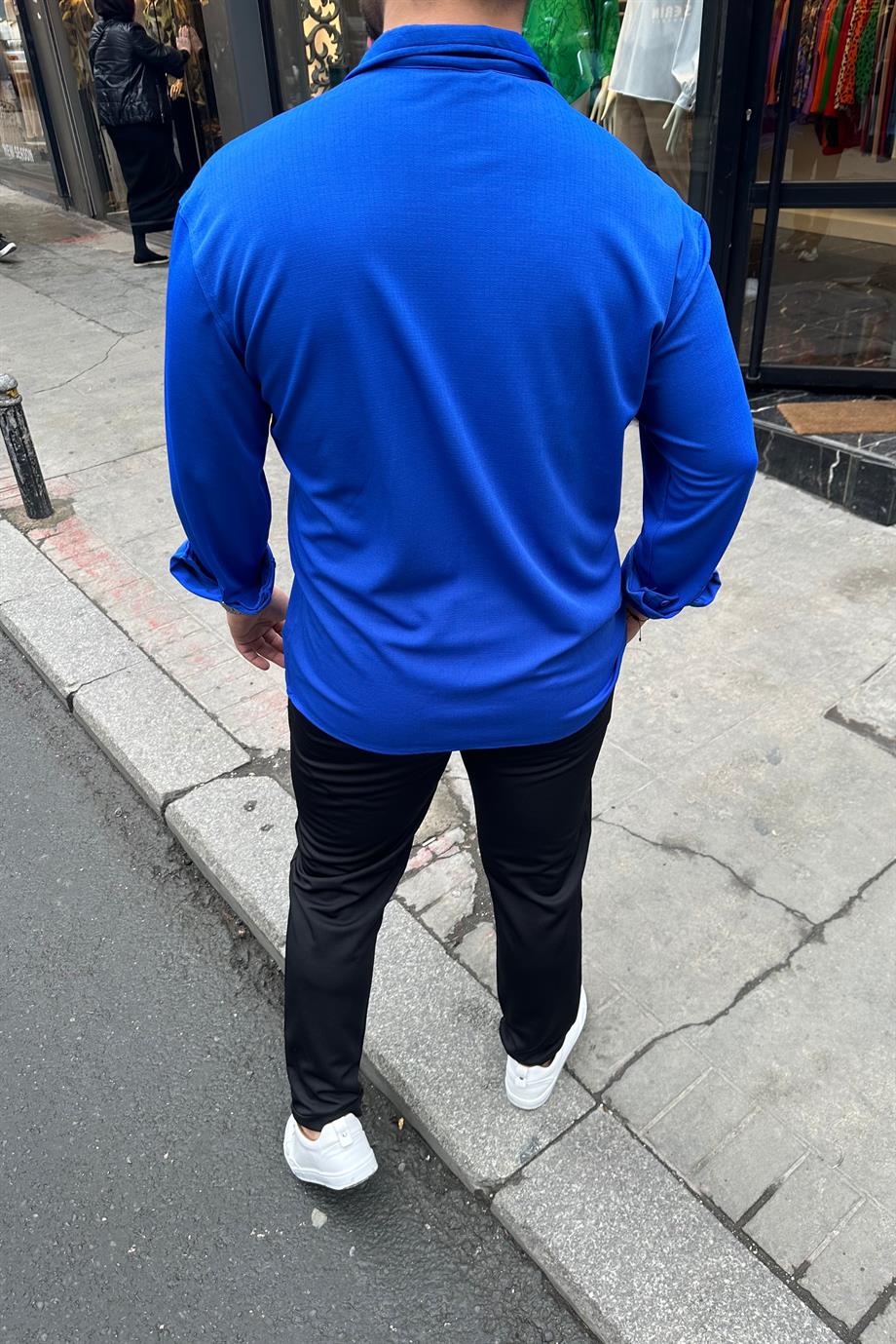 Dokulu Likralı Saks Mavi Gömlek