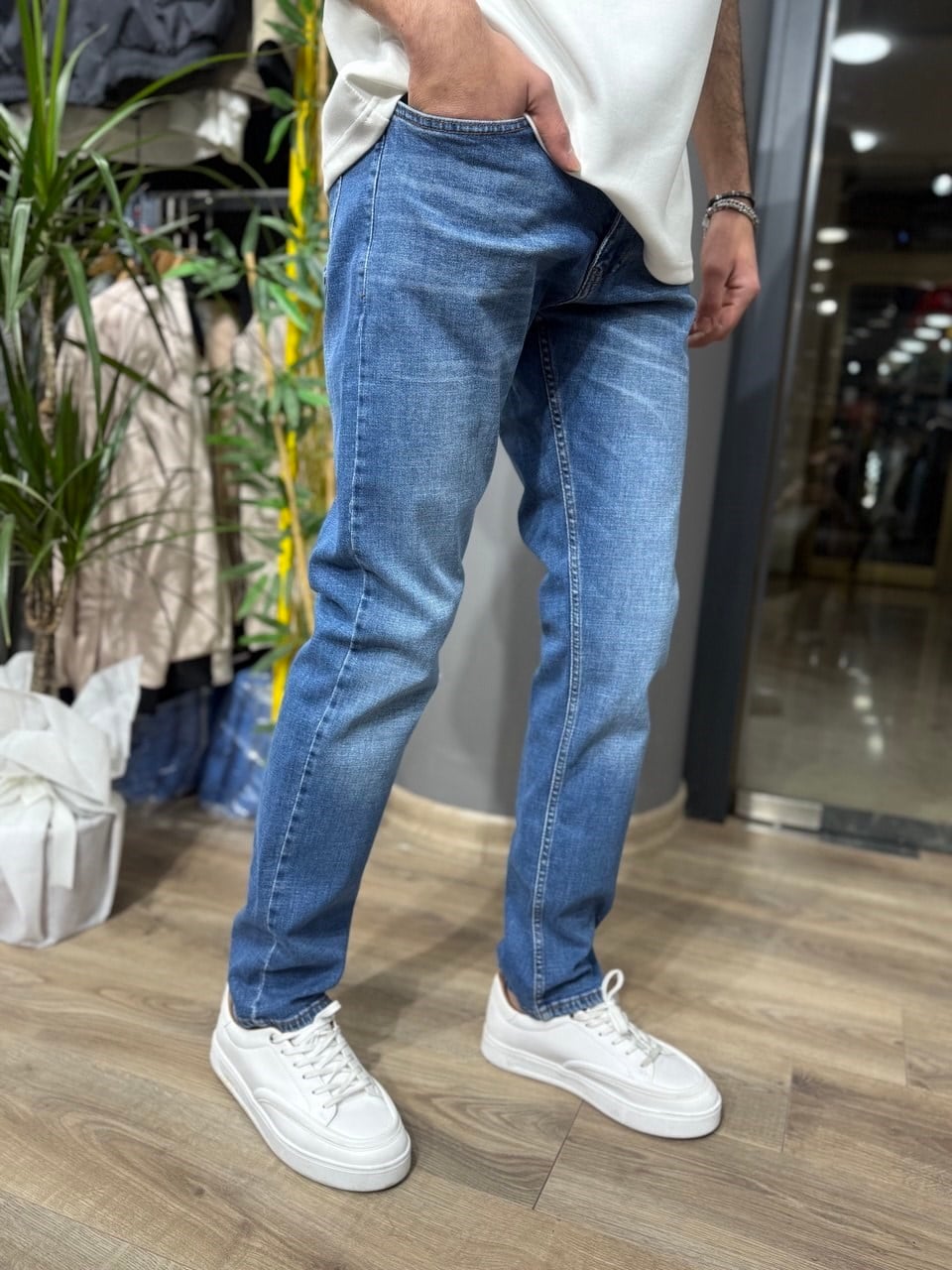 Regular Jean Mavi