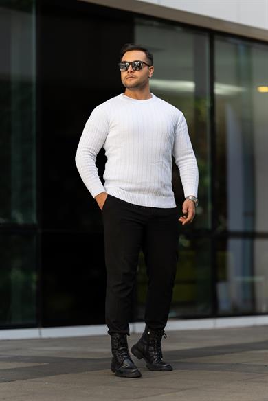 Beyaz Tüylenme Yapmayan Slim Fit Desenli Triko Kazak