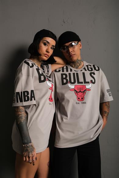 Gri Chicago Bulls Baskılı Oversize Basic Tshirt