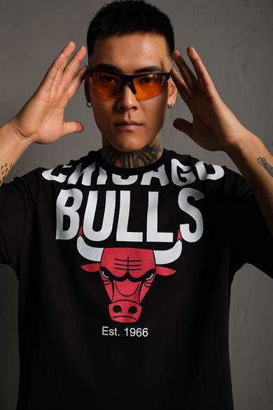 Siyah Chicago Bulls Baskılı Oversize Basic Tshirt