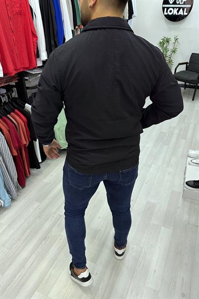 Siyah Su Geçirmez Mevsimlik Ceket