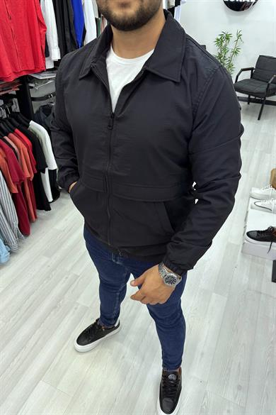 Siyah Su Geçirmez Mevsimlik Ceket