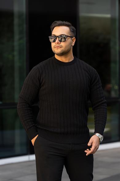 Siyah Tüylenme Yapmayan Slim Fit Desenli Triko Kazak