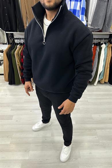Siyah Yarım Fermuarlı Sweat