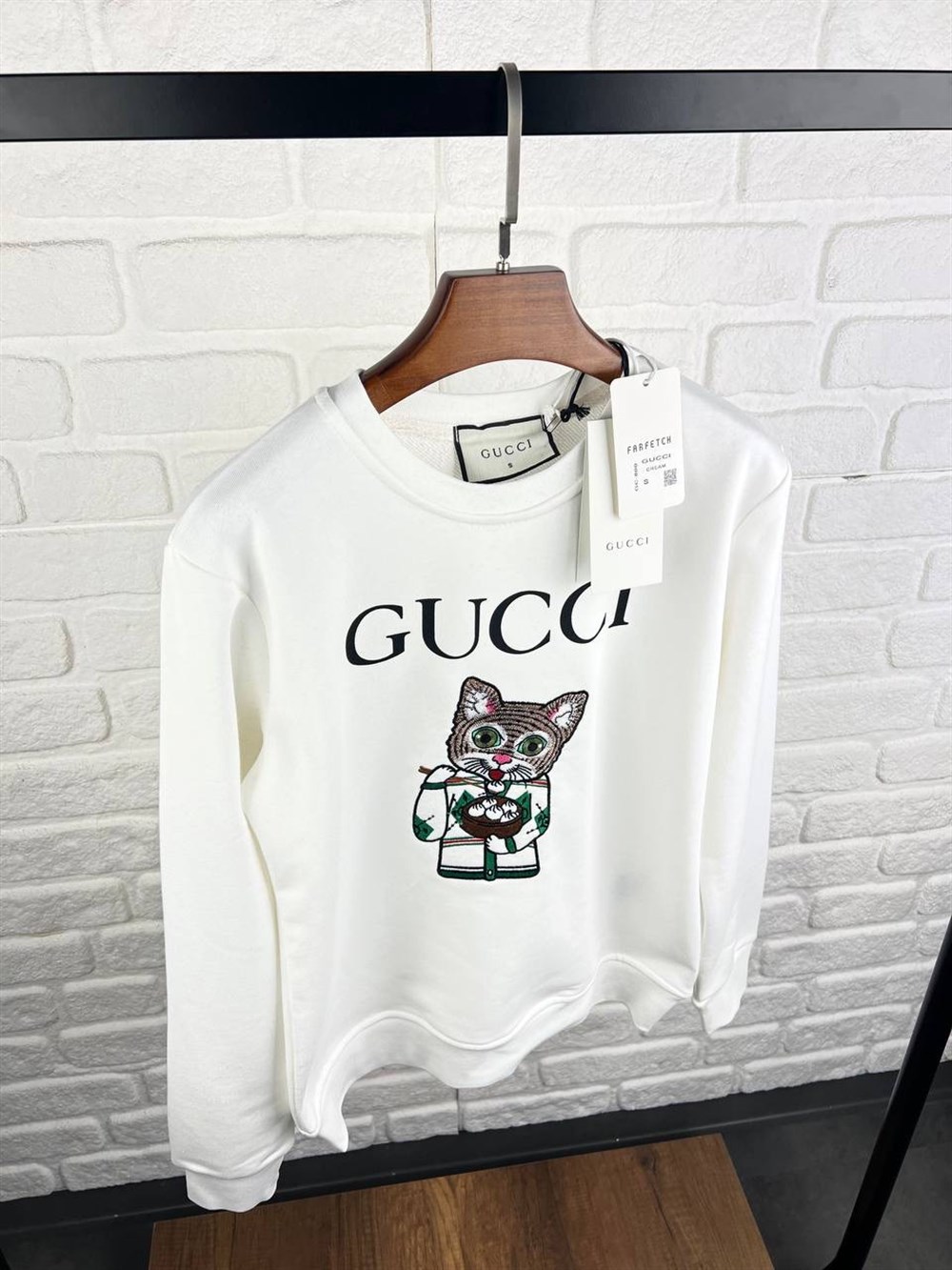 GUCCİ BEYAZ SWEATSHİRT 