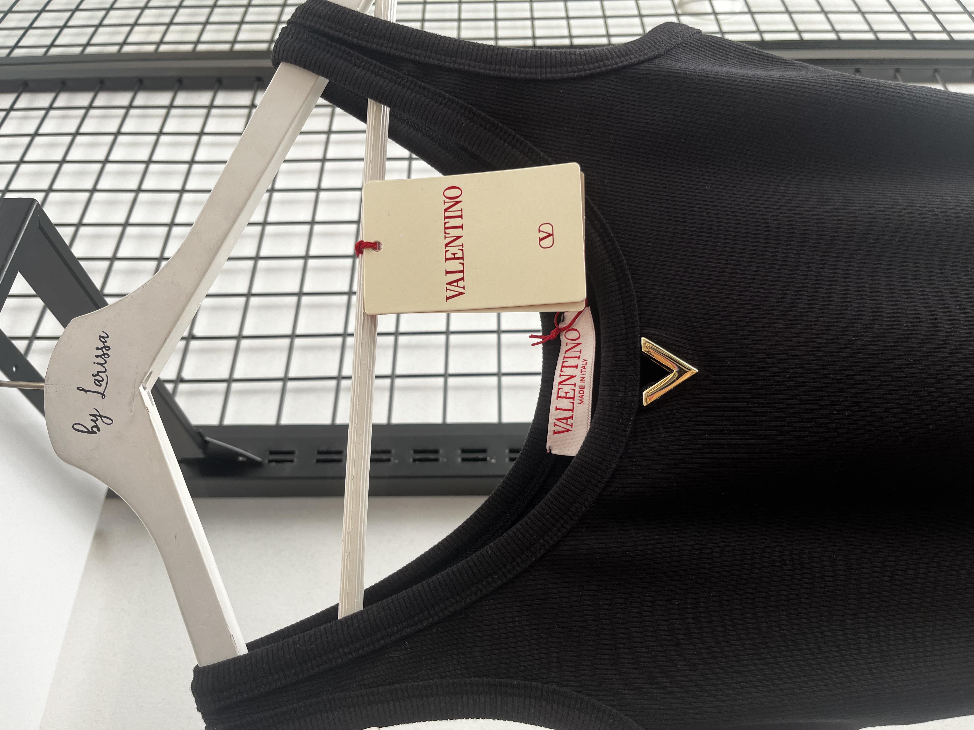 YENİ SEZON VALENTİNO SİYAH TANK TOP