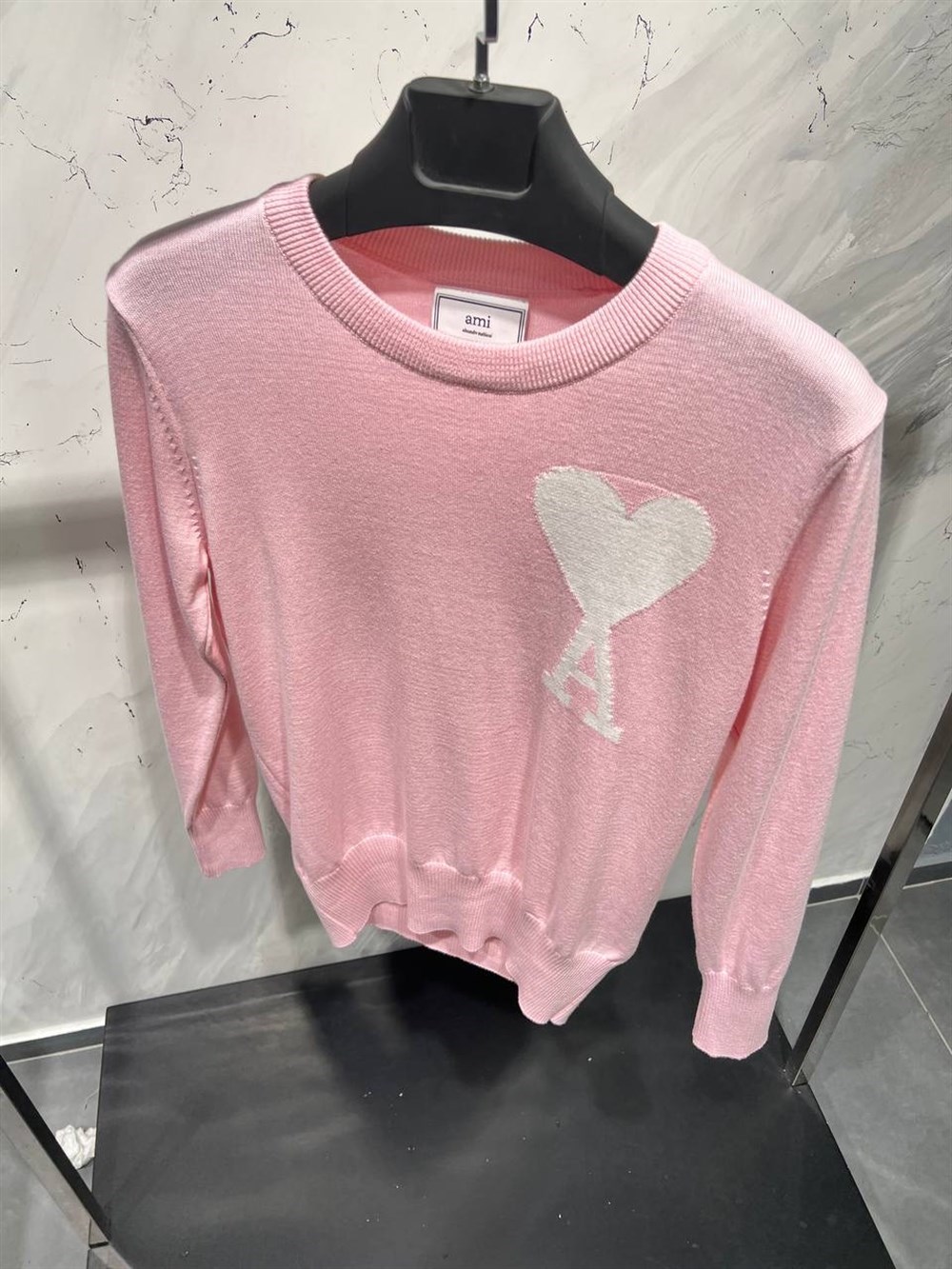 AMİ PARİS BÜYÜK LOGOLU PUDRA KAZAK