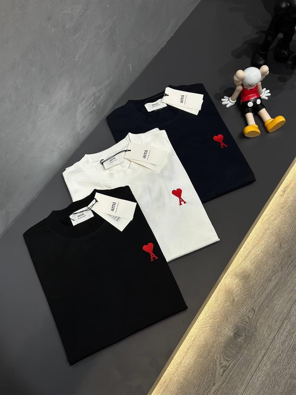 Ami unisex siyah tshirt 