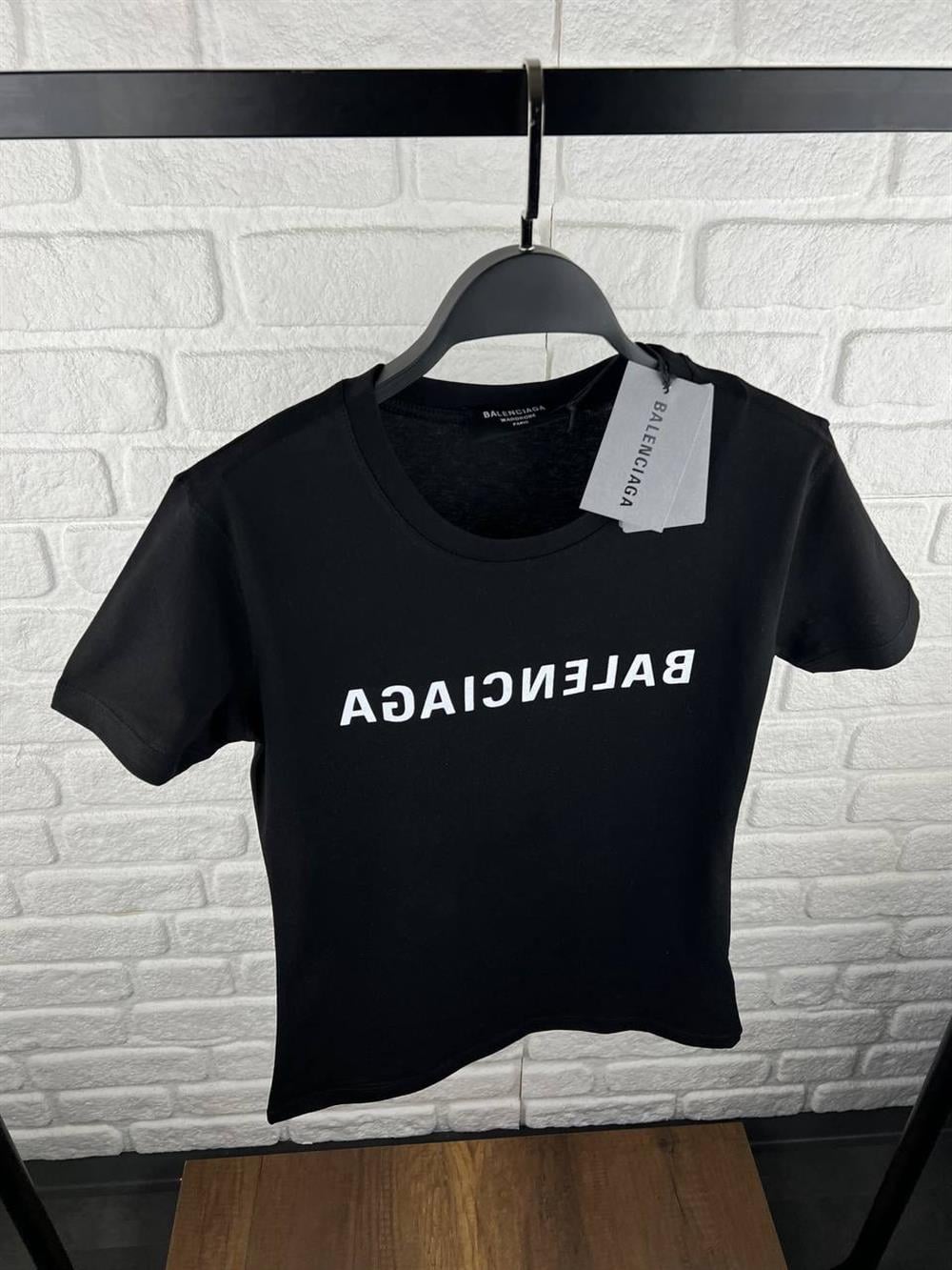 BALENCİAGA SİYAH TSHİRT 