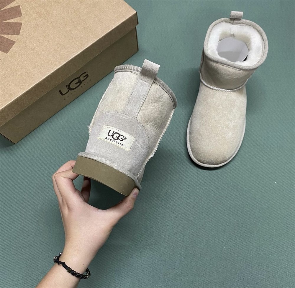 BEJ CLASSİC ULTRA SHORT UGG BOOTS