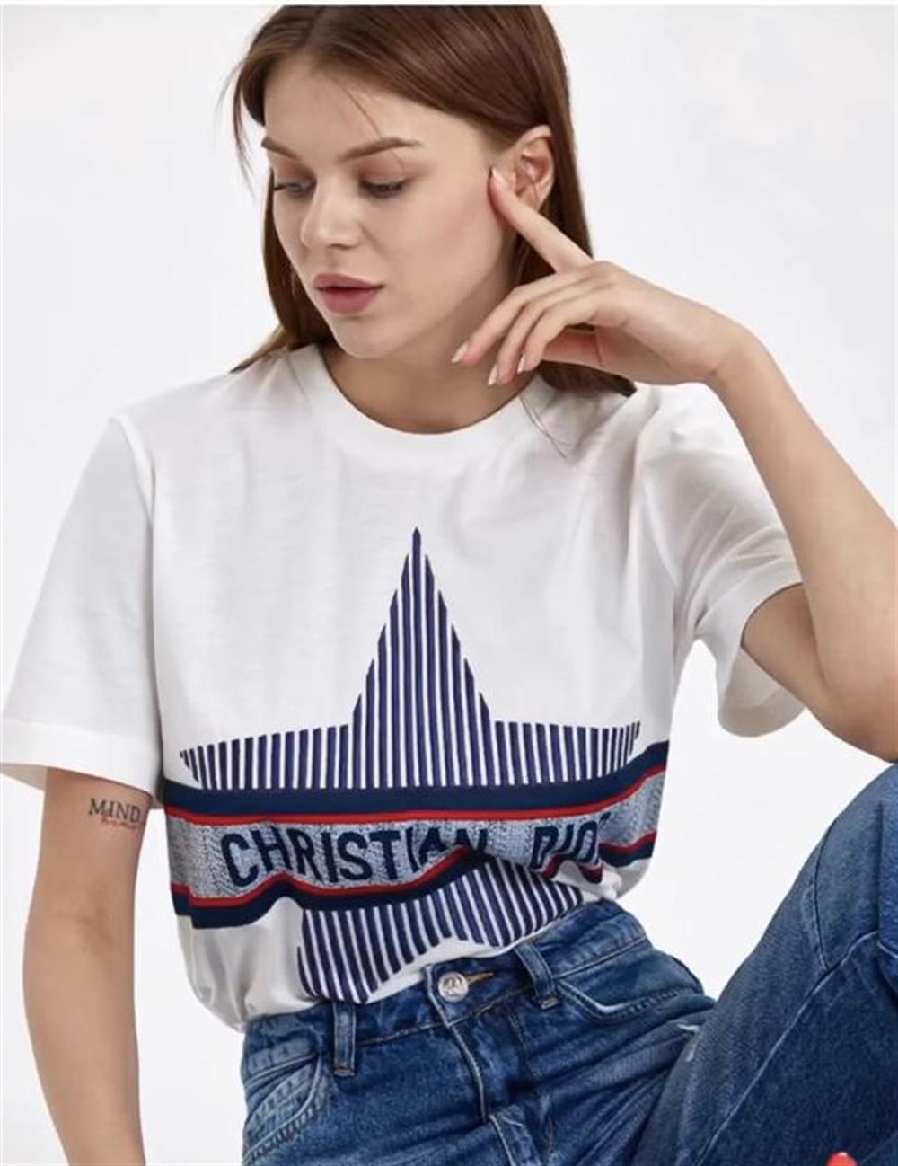 DİOR YILDIZLI TSHİRT 