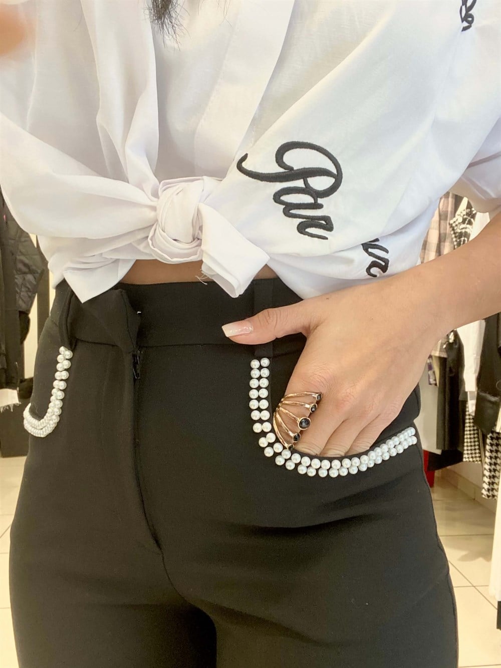 İnci cep detaylı pantolon 