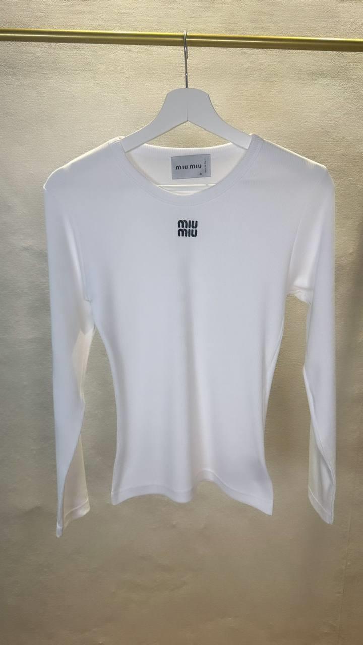 MİU BEYAZ UZUN KOLLU TSHİRT 