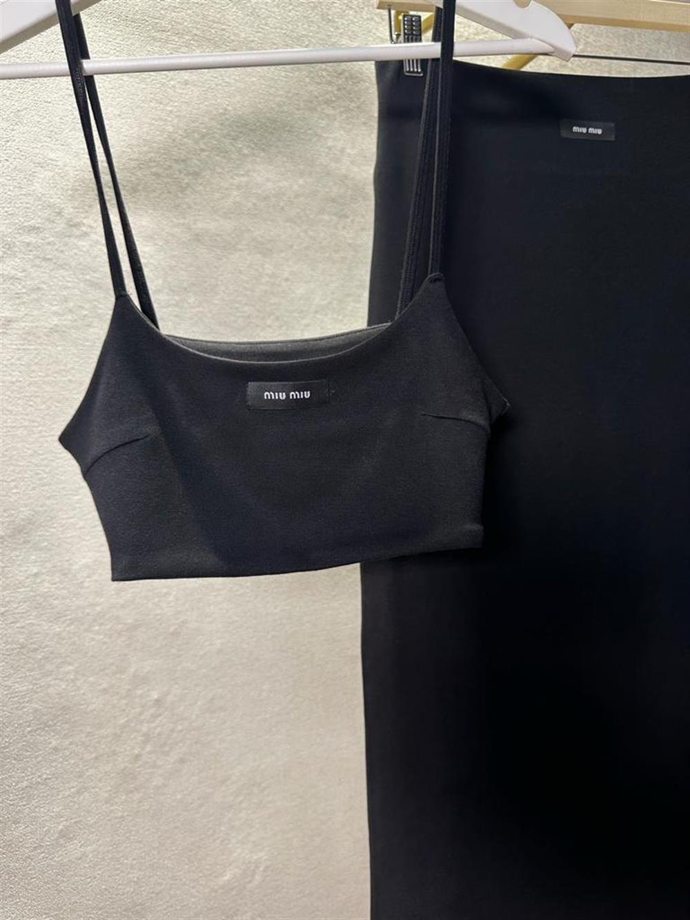 Miu etek crop takım