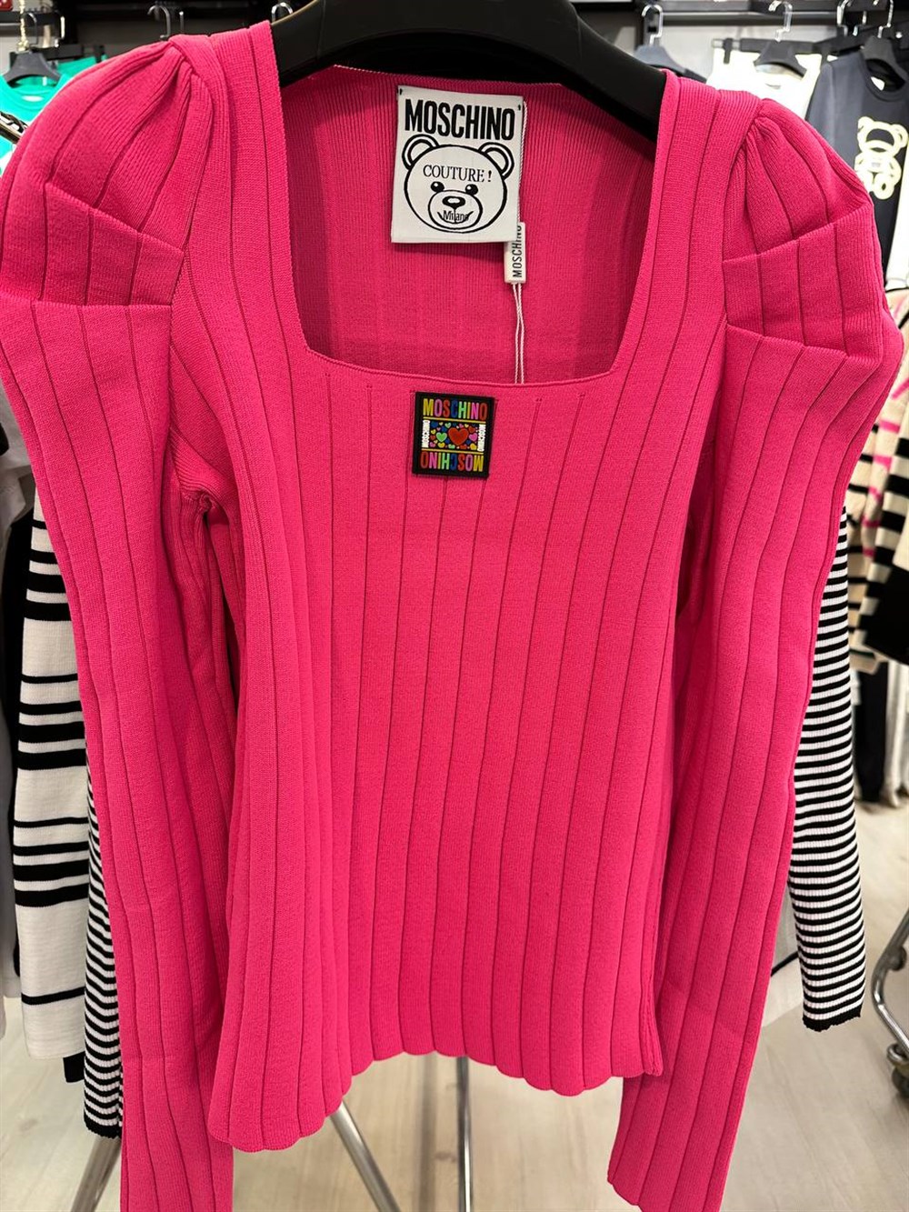 Moschino pembe triko